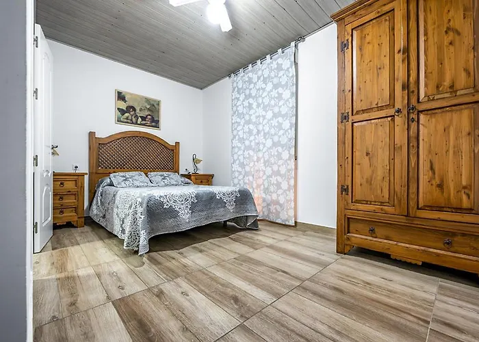 Apartamento En Olvera Con Garaje
